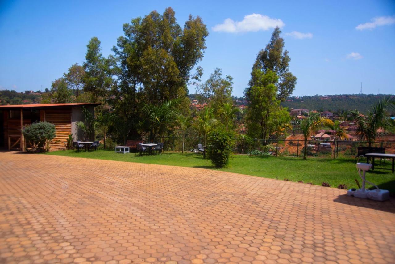 Quality Inn Hotel Kigali Extérieur photo