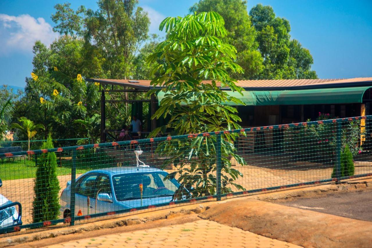Quality Inn Hotel Kigali Extérieur photo