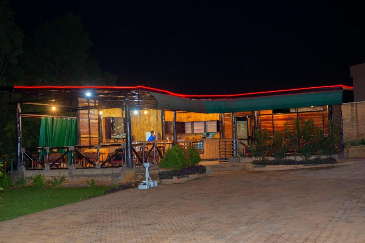 Quality Inn Hotel Kigali Extérieur photo